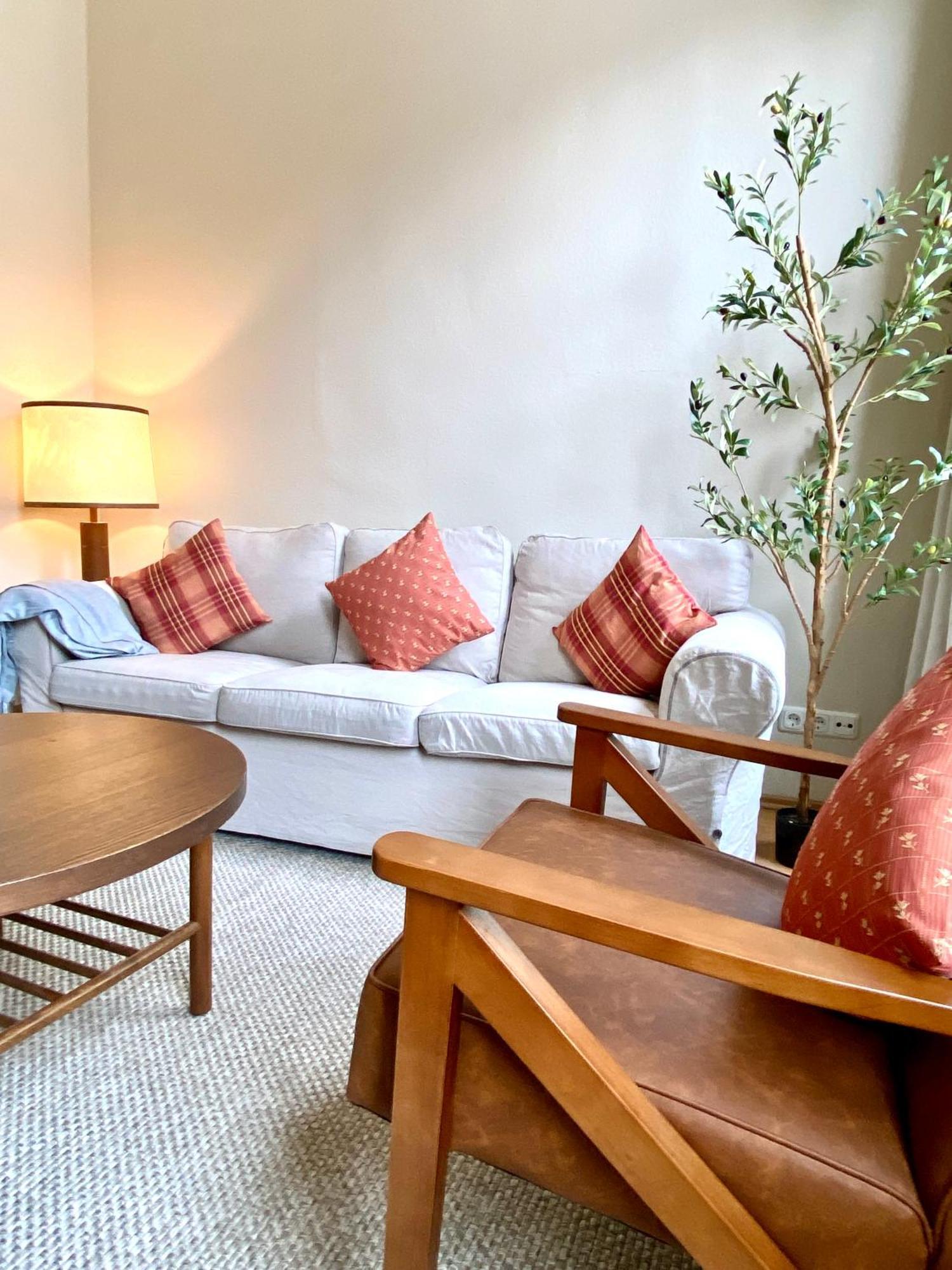 Ba Em City Apartment วิสบาเดน ภายนอก รูปภาพ