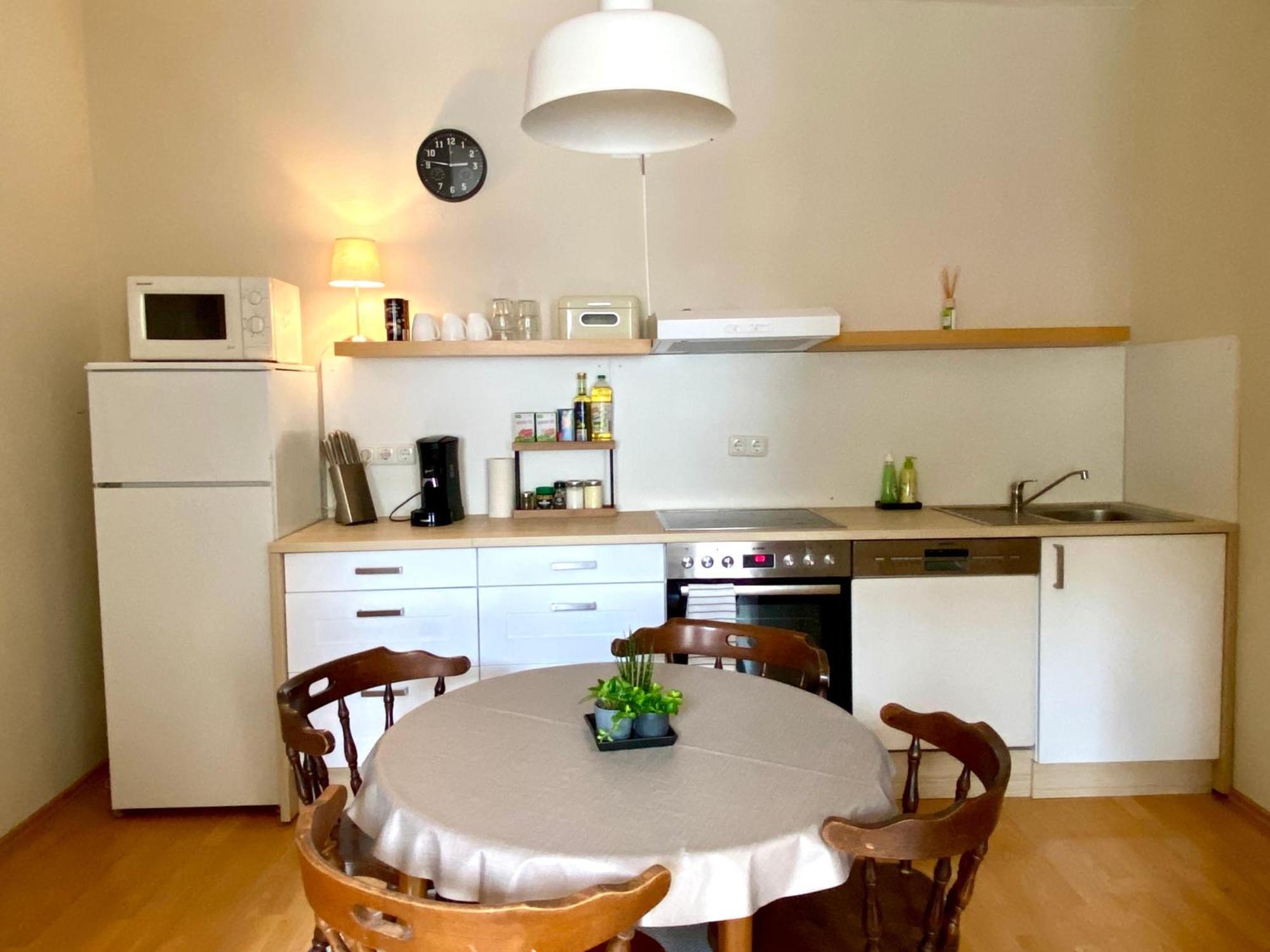 Ba Em City Apartment วิสบาเดน ภายนอก รูปภาพ