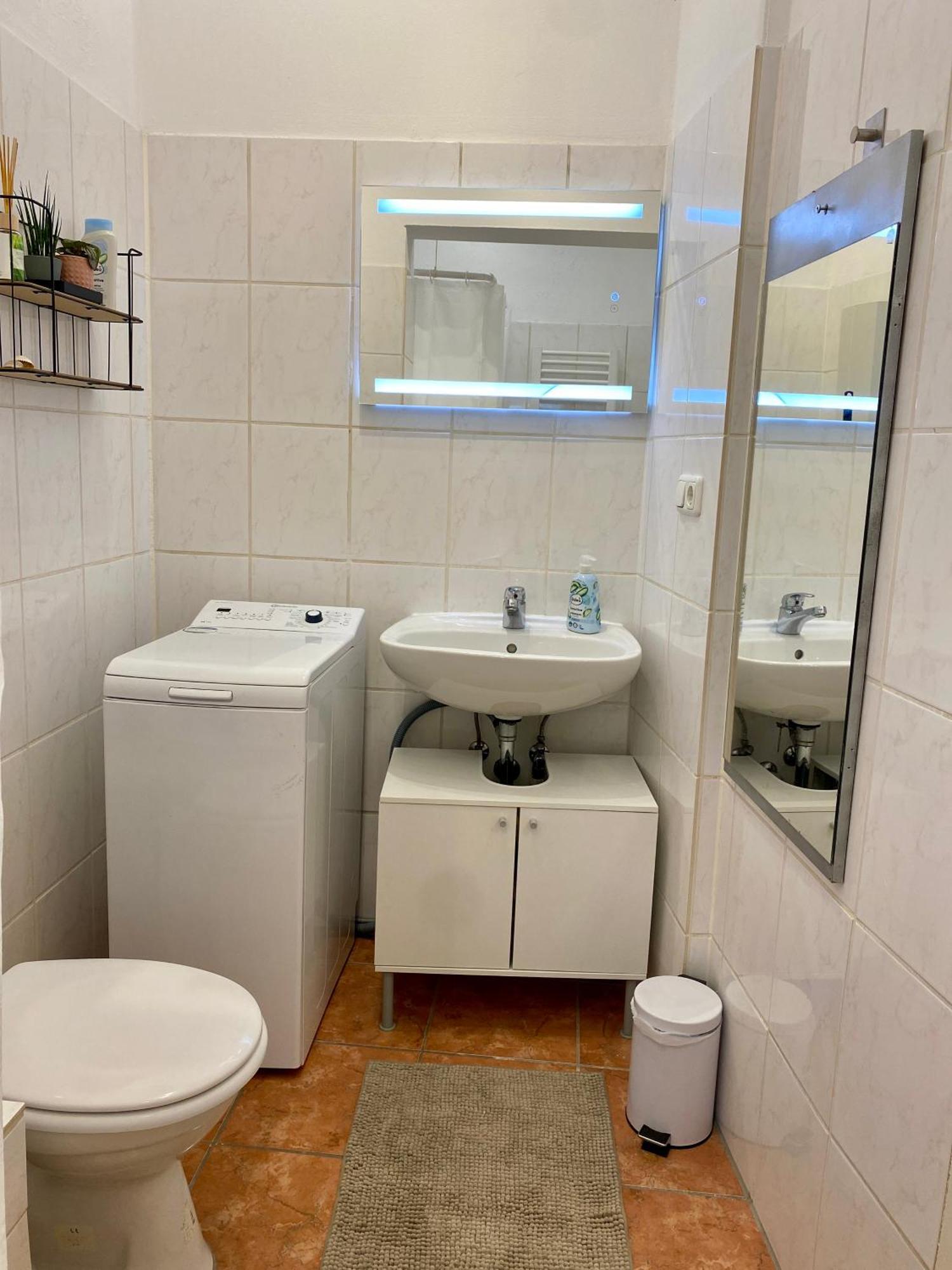 Ba Em City Apartment วิสบาเดน ภายนอก รูปภาพ